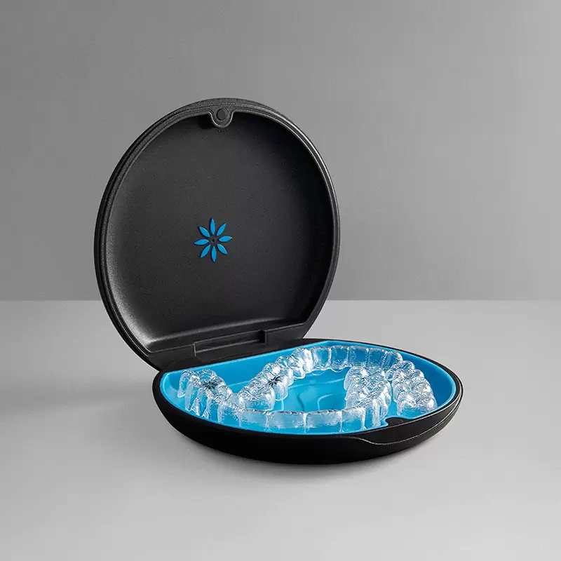 【隱形矯正】方案實施中